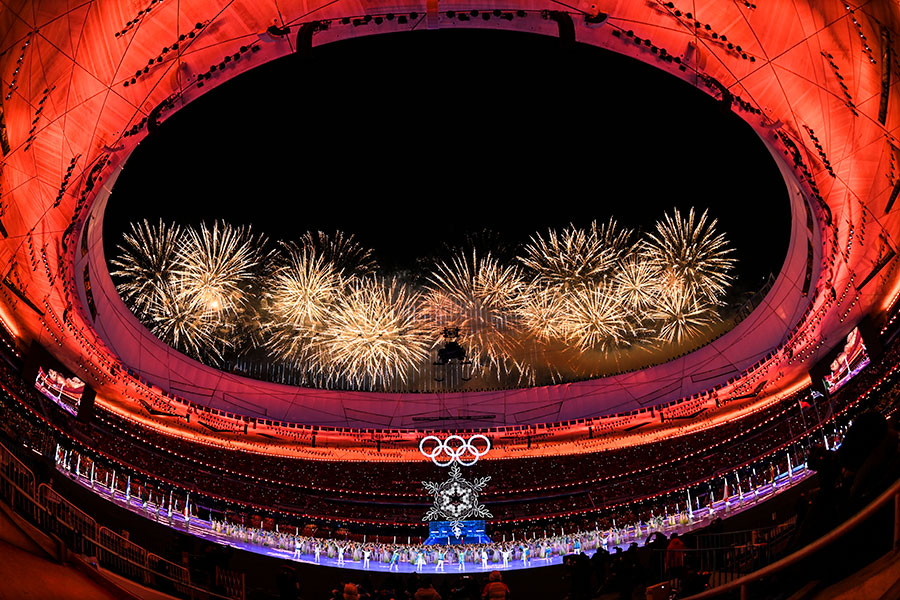 2022年2月20日晚,北京第二十四屆冬季奧林匹克運(yùn)動(dòng)會(huì)閉幕式在國(guó)家體育場(chǎng)舉行。