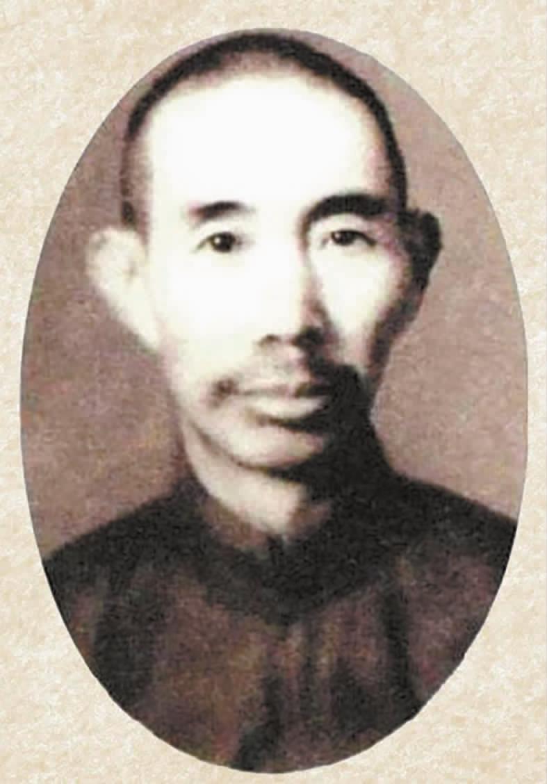曲煥章。